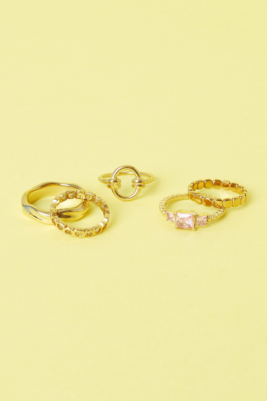 Elegant Gold Minimalist Ring for Everyday Wear