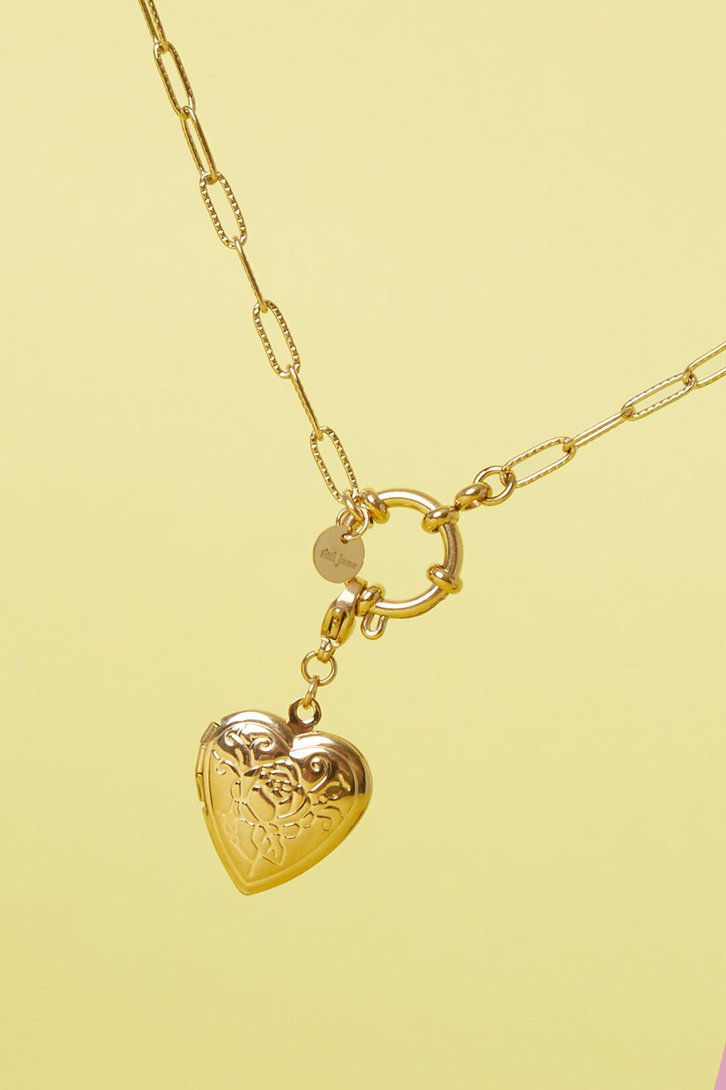 Elegant Gold Heart Ring for Everyday Glamour