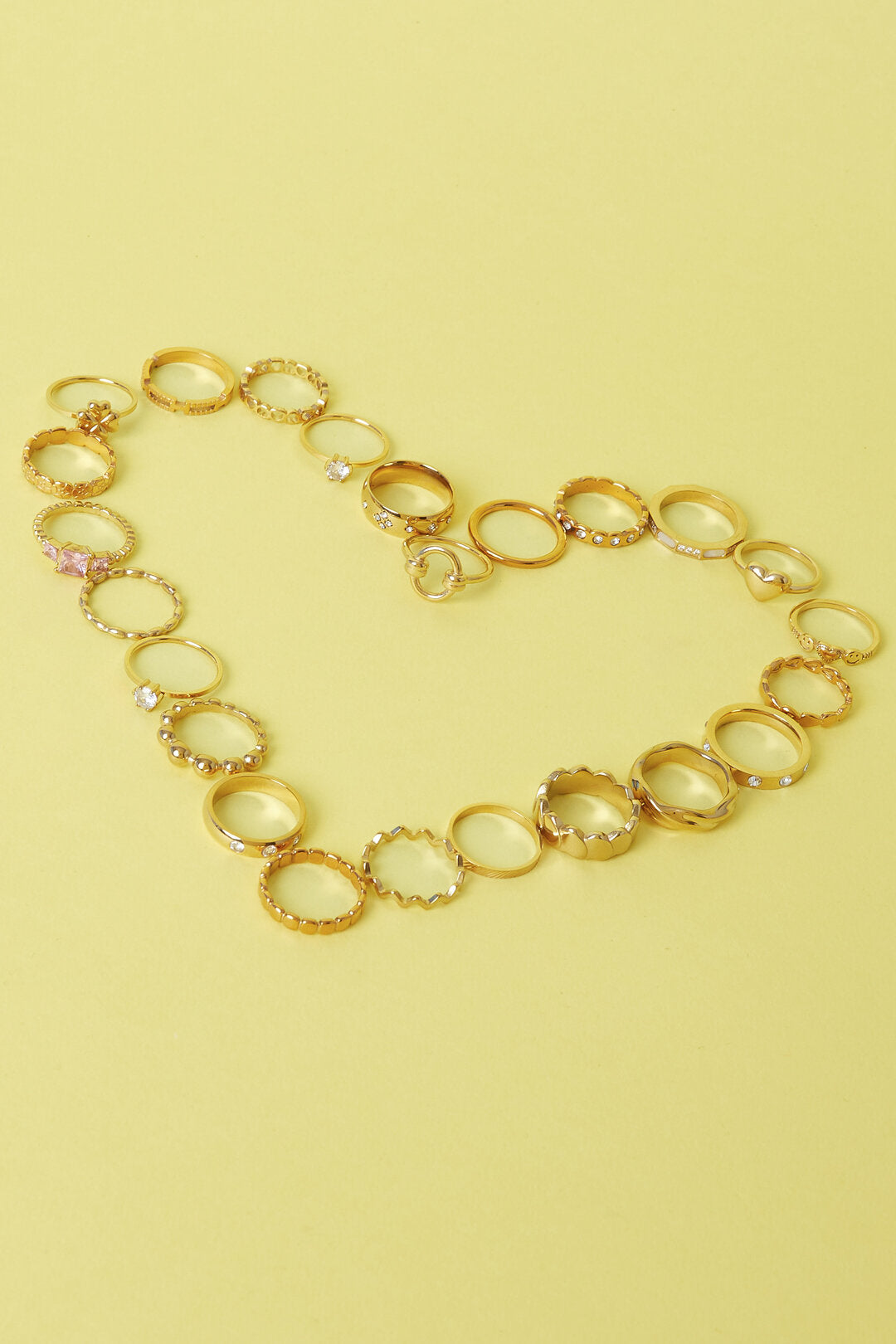 Elegant Gold Minimalist Ring for Daily Wear